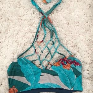 BRAND NEW NEVER WORN BEFORE SAN LORENZO BIKINI TOP